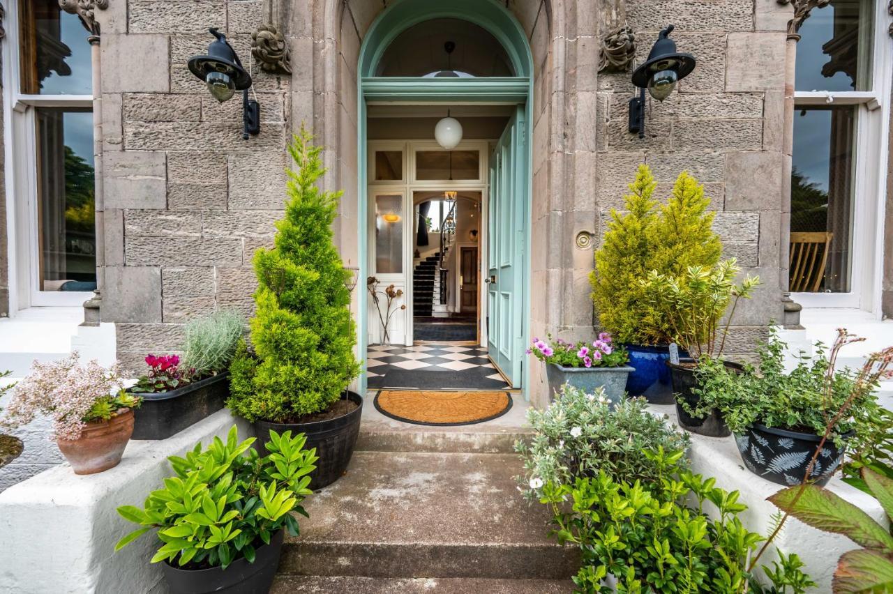Washington House Bed & Breakfast Nairn Bagian luar foto